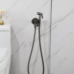 Гигиенический душ GAPPO G7206-9 встроенный однорычажный латунный серый (Gungrey) Ø35