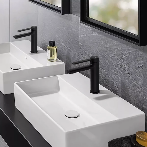 Смеситель для умывальника FRAP F1067-6 однорычажный с литым изливом корпус латунный черный крепеж гайкой Ø25