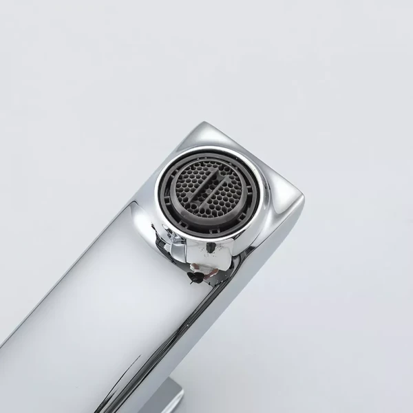 Смеситель для умывальника FRAP F1084 однорычажный с литым изливом латунный корпус крепления гайкой хром, диаметр 35 мм.