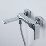 Смеситель для ванны FRAP F3284 однорычажный с коротким поворотным изливом латунный корпус хромированный крепление гайкой Ø35