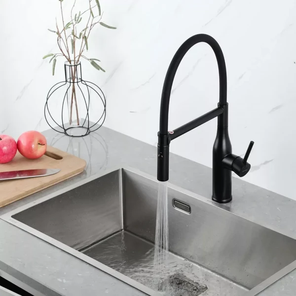 Смеситель для кухни GAPPO G4098-26 однорычажный с высоким изливом нержавеющая сталь черный крепеж гайкой Ø35