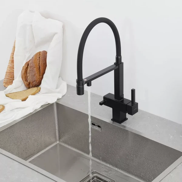 Смеситель для кухни GAPPO G4395-56 однорычажный под осмос с высоким силиконовым изливом латунный черный крепеж шпилькой картридж 90° Ø35