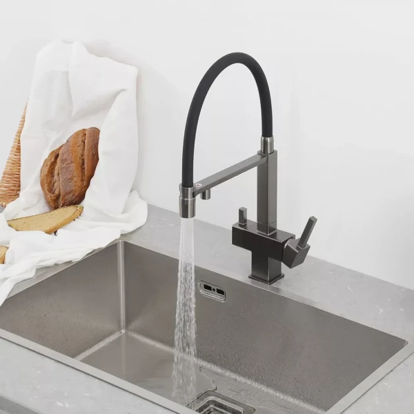 Смеситель для кухни GAPPO G4395-59 однорычажный с высоким силиконовым изливом с латунной шпилькой под осмос серый с картриджем 90° Ø35