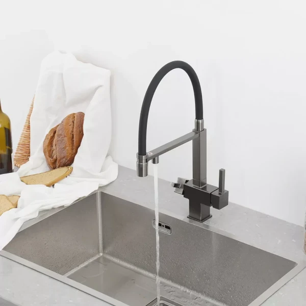 Смеситель для кухни GAPPO G4395-59 однорычажный с высоким силиконовым изливом с латунной шпилькой под осмос серый с картриджем 90° Ø35