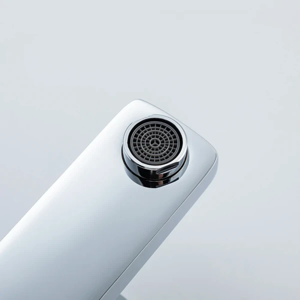 Смеситель для умывальника FRAP F1090 однорычажный с литым изливом крепление гайкой латунный корпус хром Ø35