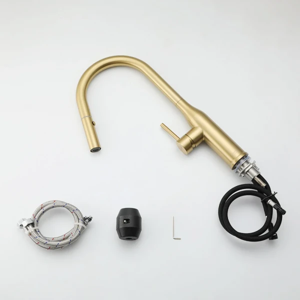 Смеситель для кухни GAPPO G4398-43 однорычажный с выдвижным изливом латунный сатин золотой Ø35