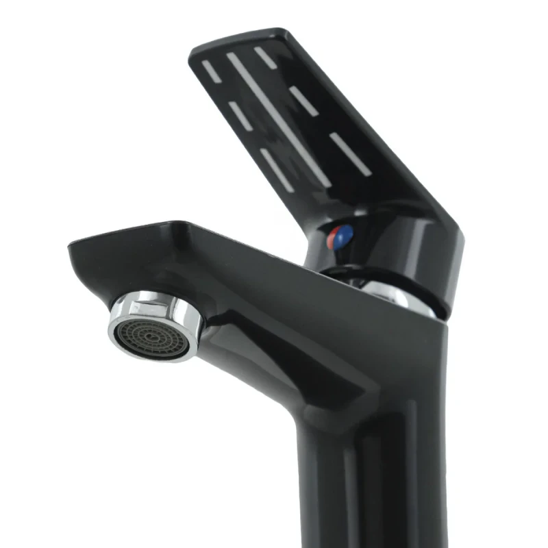 Смеситель для умывальника RIZO RP10B