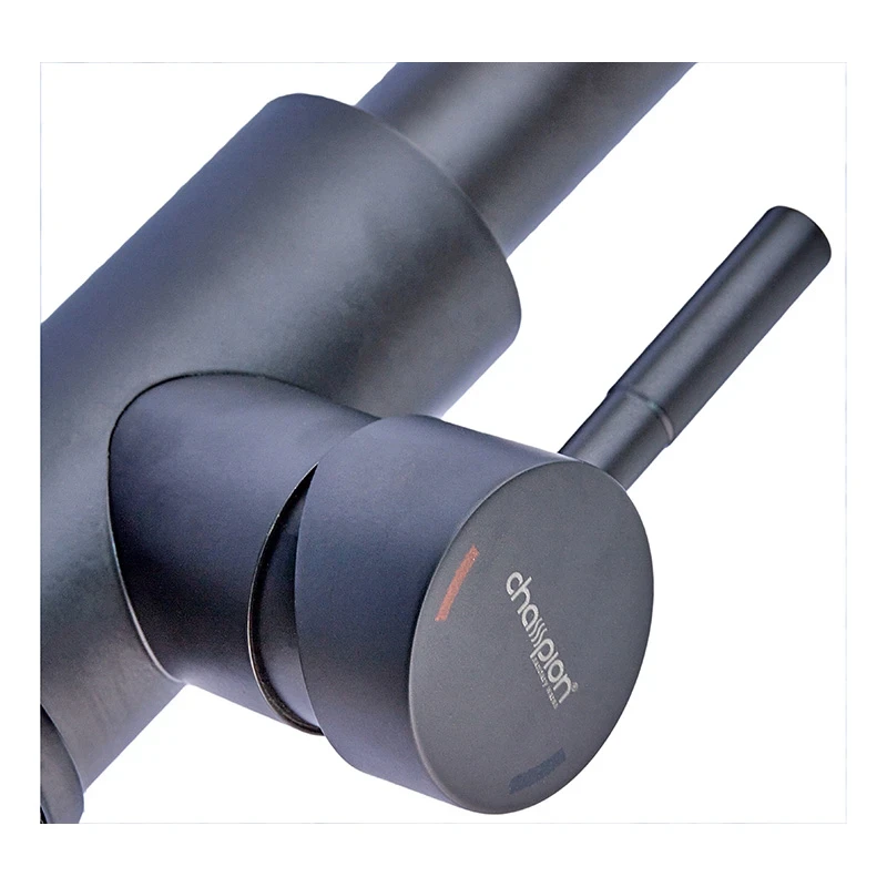 Смеситель для кухни с выдвижной лейкой Champion NEO-014 Black (нерж. сталь) (CH0315)