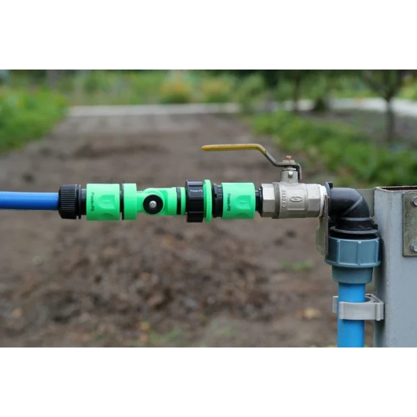 Адаптер поворотный для коннектора с внутренней резьбой 1/2-3/4-1" Presto-PS 5821