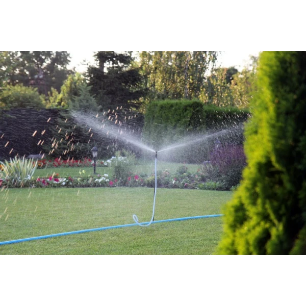 Ороситель круговой Гвоздика на ножке Presto-PS SP-3203