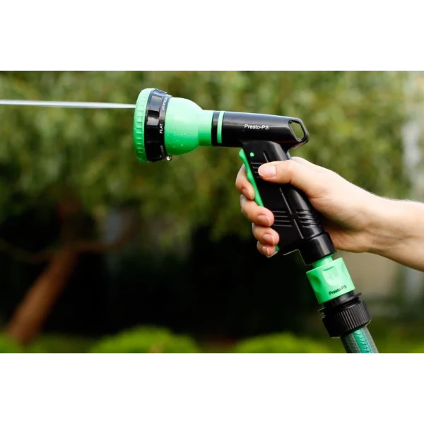 Шланг водяний TUCAI 3/8″x1/2″ ВВ 0,7м TAQ HG-3812-700 200174