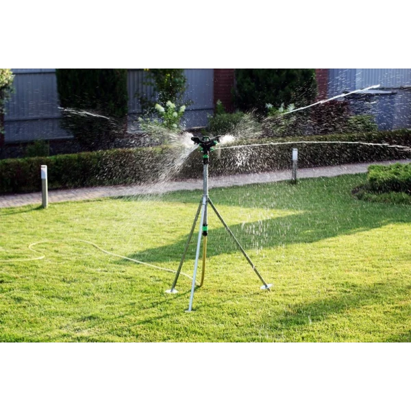 Ороситель импульсный на 4 форсунки с резьбой 1 дюйм Presto-PS 6009