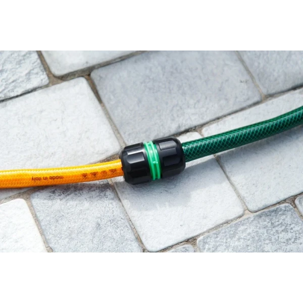 Муфта универсальная для шланга (соединения) 1/2-5/8-3/4" Presto-PS 4043