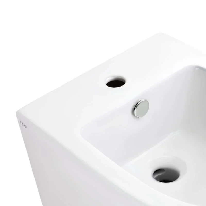 Комплект Qtap Robin 2 в 1: унитаз подвесной Ultra Quiet + биде подвесное