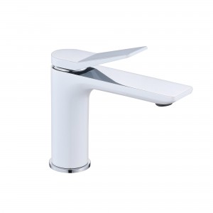 Змішувач для раковини Qtap Presto QTPRE270CRW45576 Chrome/White