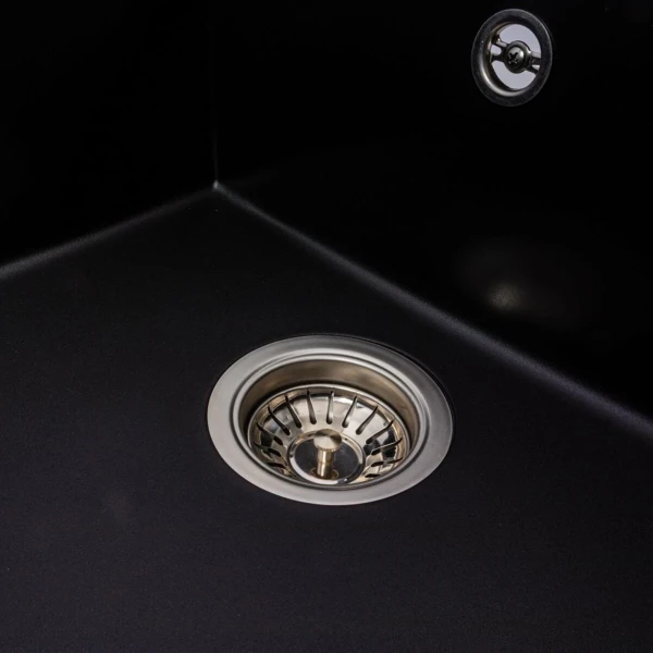 Гранітна матова мийка VALESO MAGNUM 7950 чорна