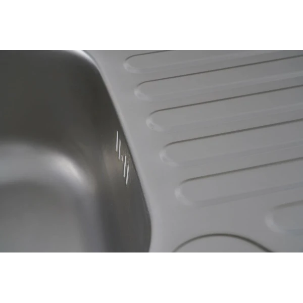 Кухонна мийка нержавіючої сталі Valeso САТИН VALESO 6642 з (0,8/180 мм)