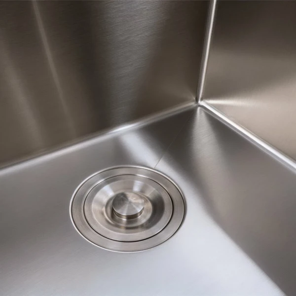Кухонна мийка 45*45 Valeso Handmade нержавійка(сифон крулий 3,0/0,8)