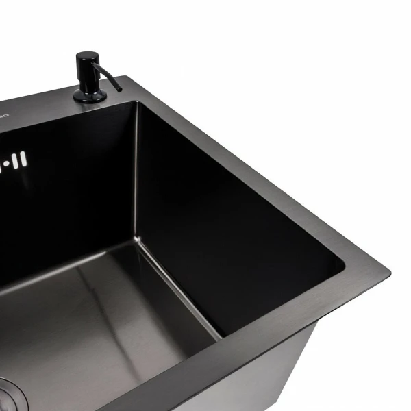 Кухонна мийка PVD чорна 65*45 Valeso Handmade (сифон круглий, 3,0/0,8)