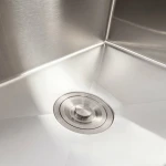 Кухонна мийка нержавійка 65*45 Valeso Handmade (сифон круглий, 3,0/0,8)
